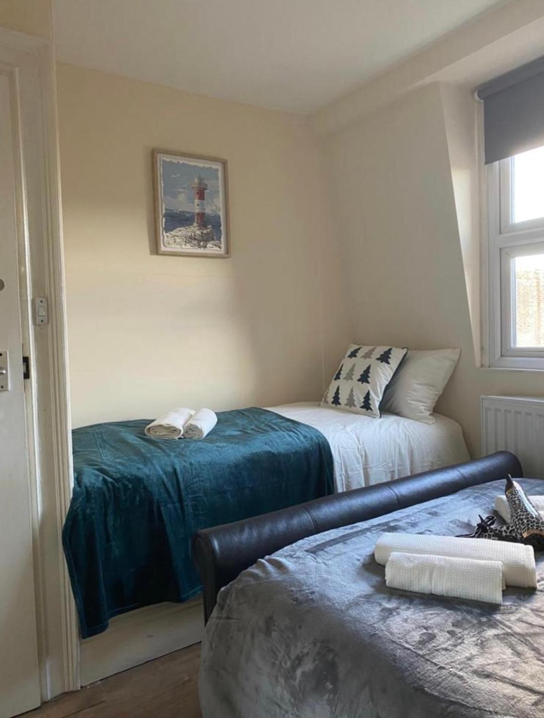 Lovely Private Rooms In Camden, Central ลอนดอน ภายนอก รูปภาพ