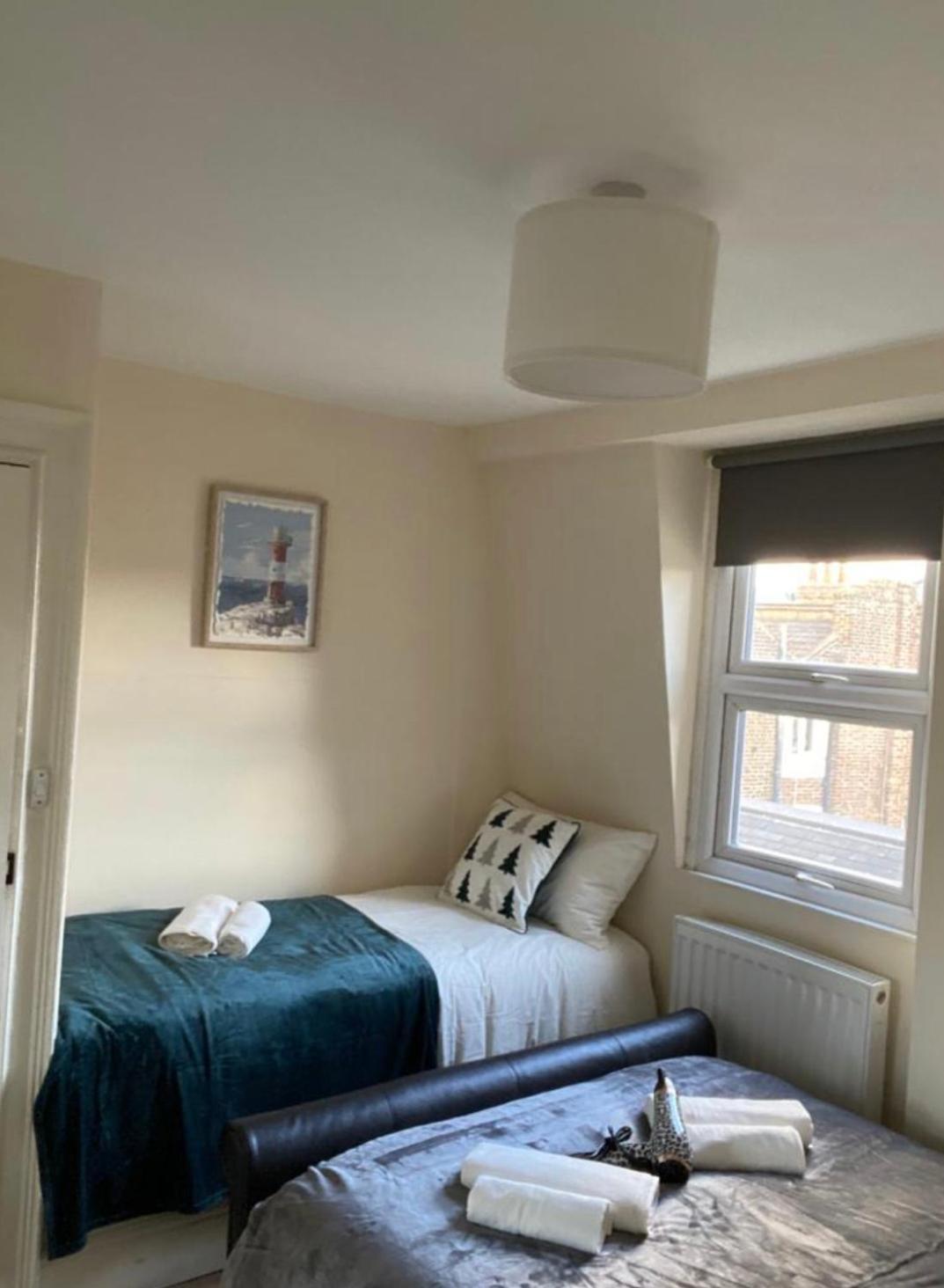 Lovely Private Rooms In Camden, Central ลอนดอน ภายนอก รูปภาพ