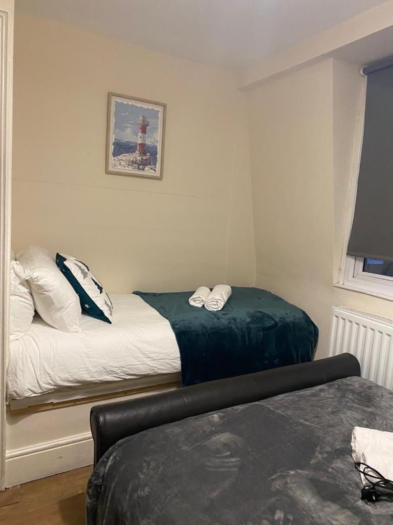 Lovely Private Rooms In Camden, Central ลอนดอน ภายนอก รูปภาพ