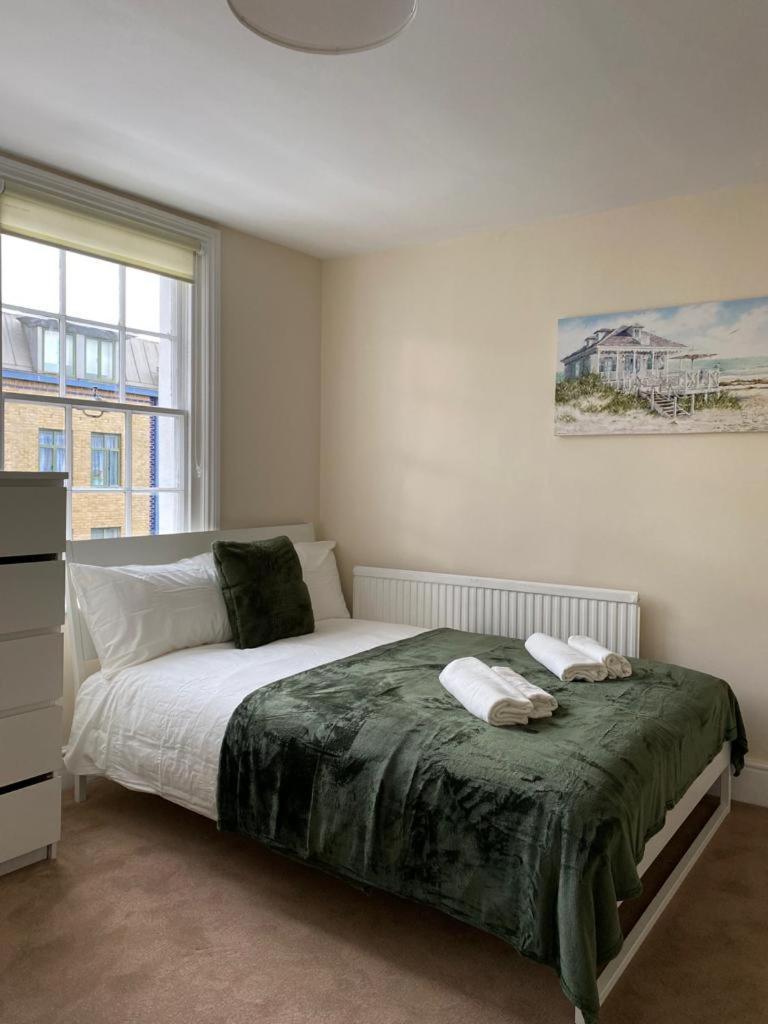 Lovely Private Rooms In Camden, Central ลอนดอน ภายนอก รูปภาพ